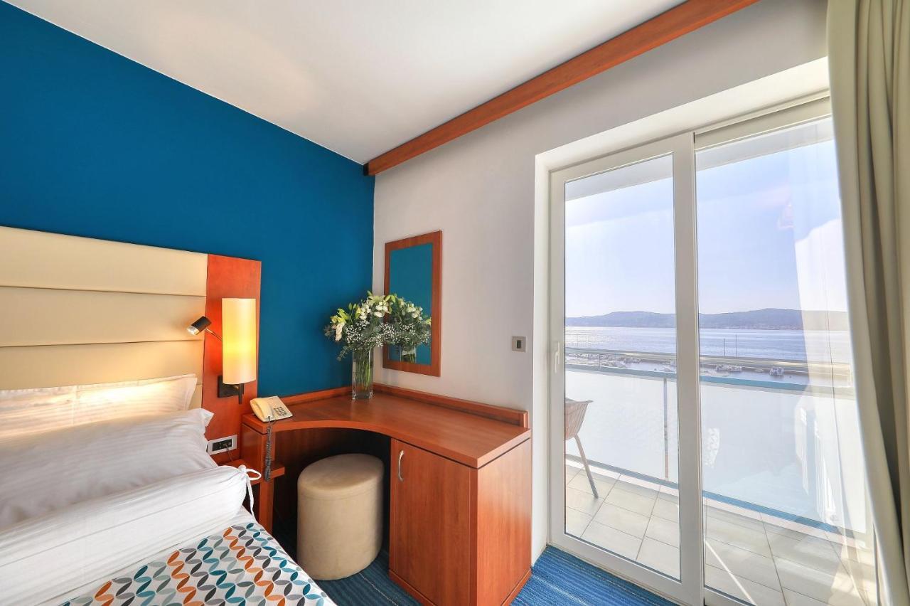 Ilirija Resort Hotel Kornati ビオグラード・ナ・モル エクステリア 写真