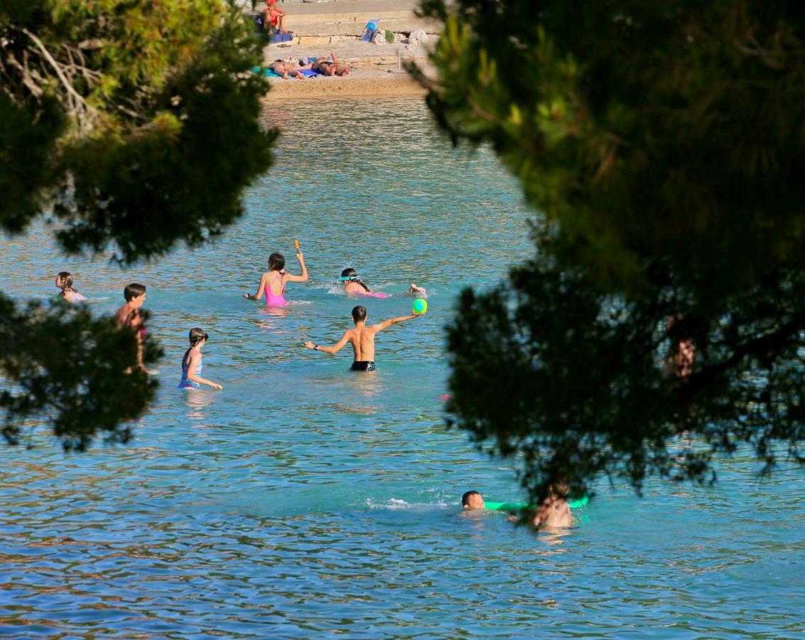 Ilirija Resort Hotel Kornati ビオグラード・ナ・モル エクステリア 写真