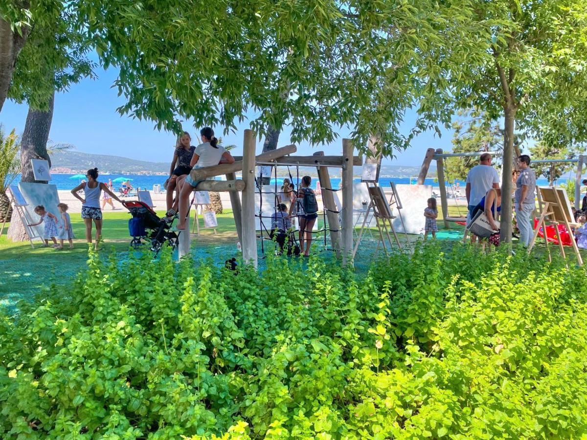 Ilirija Resort Hotel Kornati ビオグラード・ナ・モル エクステリア 写真