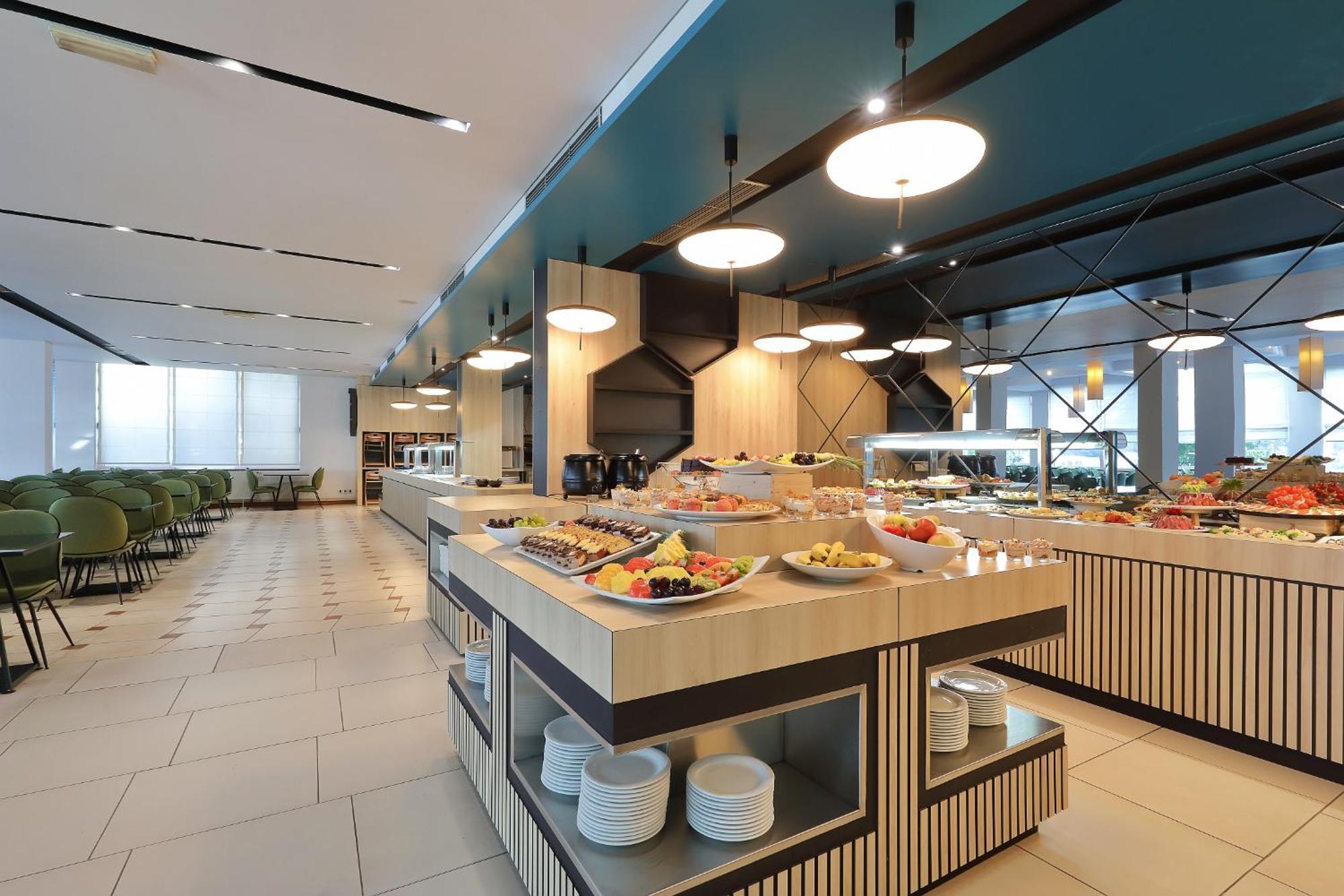 Ilirija Resort Hotel Kornati ビオグラード・ナ・モル エクステリア 写真